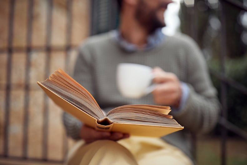 MUŠKARCI SA OVOM NAVIKOM SU PRIVLAČNIJI ŽENAMA Odmah porastu u njihovim očima - evo zbog čega