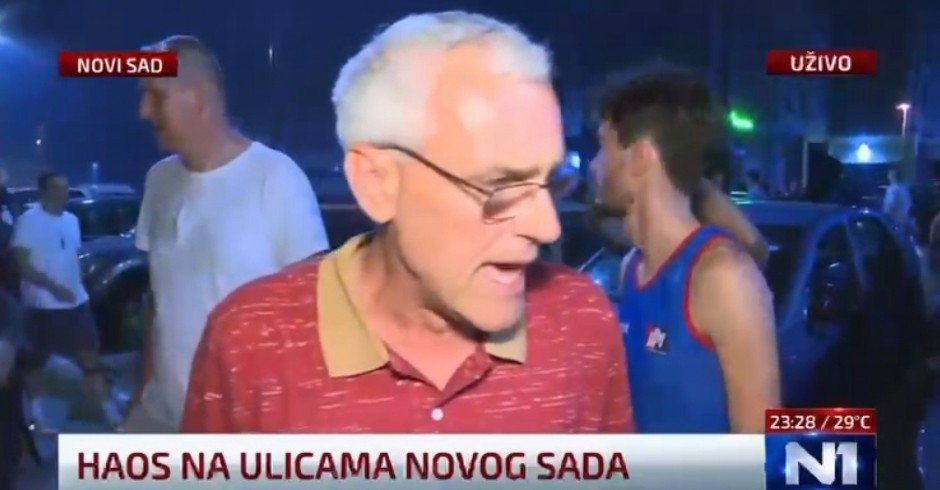 DOŠAO DA TUČE ČLANOVE SNS-a! Blokderski prevoznik Milomir Jaćimović pokazao svoje pravo lice (VIDEO)