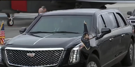 IMA FRIŽIDER SA ZALIHAMA PREDSEDNIKOVE KRVI I SUZAVAC U ovoj zveri su se Tramp i Putin odvezli na sastanak (FOTO/VIDEO)