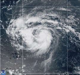 SITUACIJA JE ALARMANTNA! Uragan ojačao do 3. kategorije, šibaju vetrovi od 190 na sat, kad pređe u 4. biće HAOS!