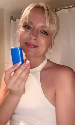 KORISTILA KREMU ZA SUNČANJE, A IPAK IZGORELA NENORMALNO Ovo može svakome da se desi, evo gde je pogrešila