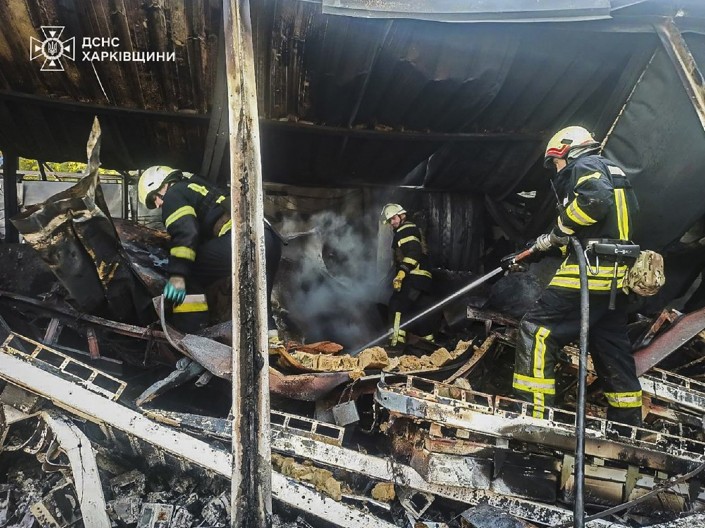 DVOJE DEČICE ŽIVI IZGORELI! Stravičan požar u Lugansku, 6 osoba nastradalo!