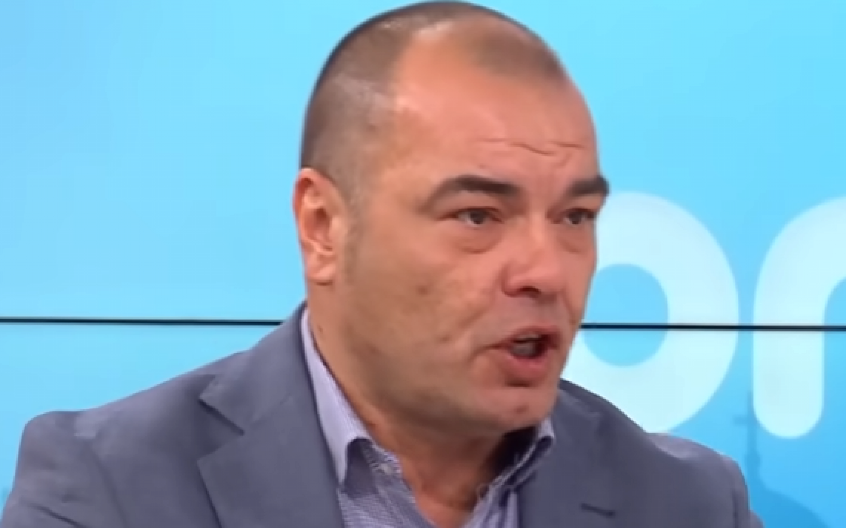 GORAN JEŠIĆ PORUČIO: Savo Manojlović je običan politikant koji buši svaku opozicionu ideju - pretvorio se u KUPUJEM-PRODAJEM!