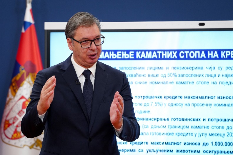 KAMATNE STOPE NIKADA MANJE U ISTORIJI Ovo su svi detalji novih mera za kredite koje je predstavio Vučić