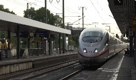 TRAGEDIJA KOD BORDOA Voz pokosio dve tinejdžerke, poginule na licu mesta!