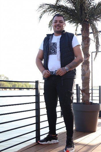 PEVAČ NAKON OPERACIJE ŽELUCA ZA 10 DANA SKINUO OVOLIKO KILOGRAMA Odmah se oglasio, pa otkrio šta sme da jede