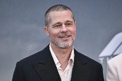 JEDINI SIN BREDA PITA KOJI SE NIJE ODREKAO OČEVOG PREZIMENA  Kažu da od glave do pete liči na tatu!