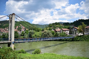 OVO JE MISTERIOZNA STENA NA KOJU SU VAS UPOZORAVALI! Kamena školjka u šumi kod Priboja budi jezive legende