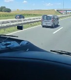 DIVLJAO U KONTRASMERU Mladić (20) uhapšen na auto-putu kod Smedereva