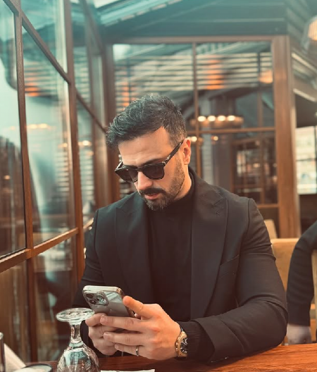 "UMRO BIH OD TUGE" Smrt u porodici pevača iz Zvezda Granda, bolnim rečima se oprostio od nje (FOTO)