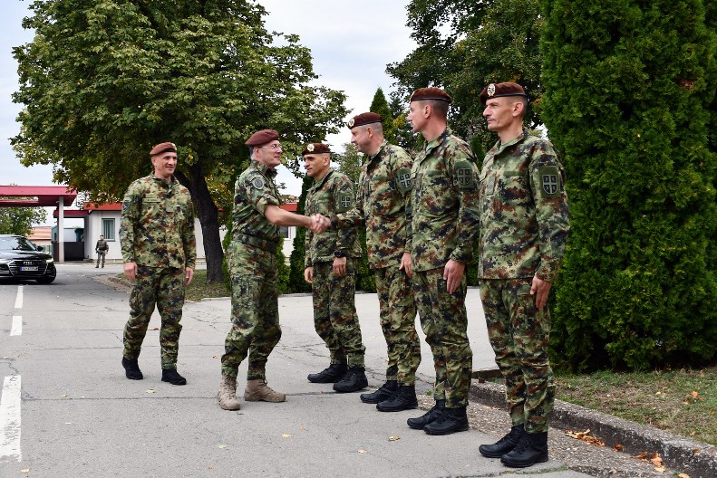 72. BRIGADA NA VRHUNCU BORBENIH SPOSOBNOSTI Načelnik Generalštaba obišao elitnu jedinicu Vojske Srbije (FOTO)