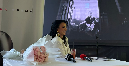 ANDREANA ČEKIĆ STALA U ZAŠTITU KOLEGINICA KOJE SU PEVALE NA ŠABAČKOM VAŠARU: "Hvala Bogu ima i takvih!"