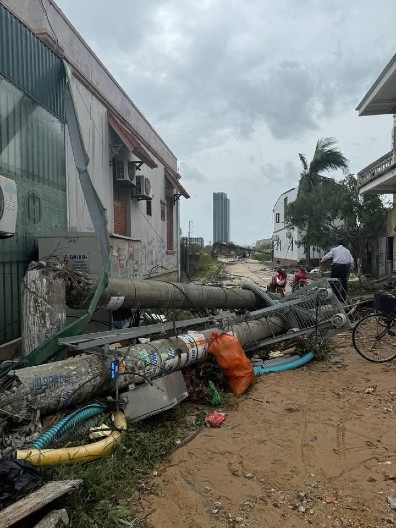 NA HILJADE LJUDI EVAKUISANO ZBOG TEŠKOG NEVREMENA! '' Ova oluja se brzo kreće, skoro dvostruko brže od prosečne brzine''