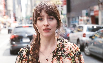 HOROSKOP ZA VIKEND Ovnovi imaju šansu da naprave uspeh, Bikovi će se zagrejati za sumnjivu osobu, Blizanci uživaju u sreći