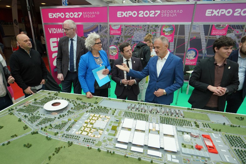 IGRA ZA BUDUĆNOST: Ekspo 2027 Beograd podržao Sajam sporta i omladine u Novom Sadu (FOTO)