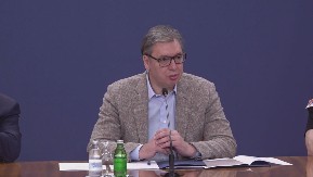 "DOK SE BORIO SA NEVIĐENIM BOLOM... NIJEDNOG TRENA NIJE PRESTAJAO DA VOLI SVOJU SRBIJU" Vučić uputio saučešće povodom smrti Đure Race