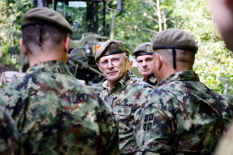 "BRUTALNO KRŠENJE REZOLUCIJE 1244" Hitna reakcija Vojske Srbije zbog turskih dronova na Kosovu i Metohiji!