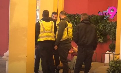 "MAMA TI JE U KOMI TRENUTNO" Asmin nasrnuo na Uroša, pa mu izgovorio monstruozne reči: "Za nekoliko dana ćeš izaći na tatinu sahranu"