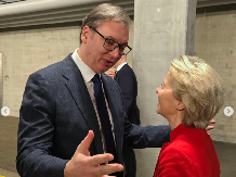 TET-A-TET SASTANAK: Vučić sutra sa predsednicom EK Ursulom fon der Lajen