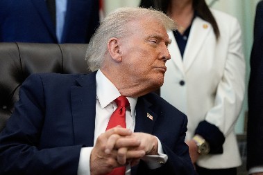 "POSTOJI PROBLEM!" Tramp posle poziva sa Putinom poslao poruku koja će RAZBESNETI Ukrajinu!