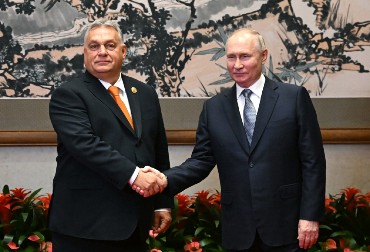 PUTIN I ORBAN RAZGOVARALI TELEFONOM "Pripreme za sastanak Trampa i predsednika Rusije u Budimpešti u punom zamahu"