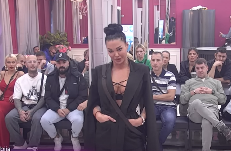 MAJA UDARILA ASMINU NA MUŠKOST! Uništila ga pred svima, pa mu skinula masku: "Stanija ga ne zanima"