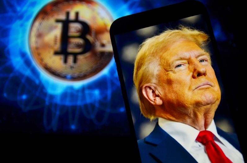 TRAMP ISKORISTIO PAD KRIPTOVALUTA Na kraju mandata biće znatno bogatiji