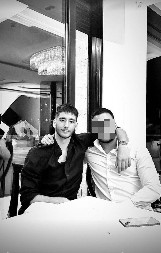 SIN MELINE I HARISA DŽINOVIĆA SE SKINUO! Isplivala privatna fotka, Kan bez majice, mišići pucaju!  (FOTO)