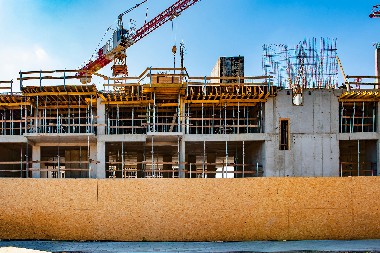 SKUPŠTINA USVOJILA ZAKON O LEGALIZACIJI Da građani budu "svoj na svome"