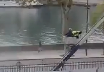 ISPLIVAO NOVI SNIMAK PLJAČKE DRAGULJA U LUVRU! Lopovi se najlaganije spuštali liftom (VIDEO)