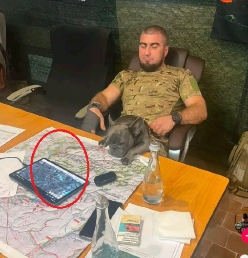 SKANDAL U UKRAJINSKOJ VOJSCI! Komandant objavio poverljive mape na Tik Toku (FOTO)