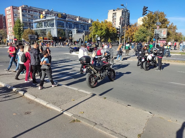 STIGLO POJAČANJE ZA BLOKADERE Naravno da su u pitanju BAŠ ONI