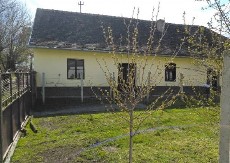 Ogromnu porodičnu kuću u Plandištu prodaju za 16.000 evra: Ima samo jednu manu!