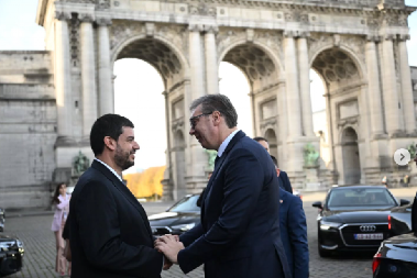 "UVEREN SAM DA ĆE SE NAŠ GLAS ČUTI" Vučić se oglasio iz Brisela, gde učestvuje na Samitu o proširenju EU (FOTO)