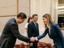 PARTNERI IZ SJAMENA NAM PRUŽAJU NEIZMERNU PODRŠKU Ministarku Mesarović ugostio gradonačelnik grada u kojem je otvorena PRVA SRPSKA PRODAVNICA