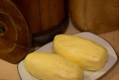 KUVARICA OTKRILA KAKO SAMA PRAVI MASLAC KOD KUĆE Gotov za 10 minuta, prirodniji i znatno jeftiniji od kupovnog