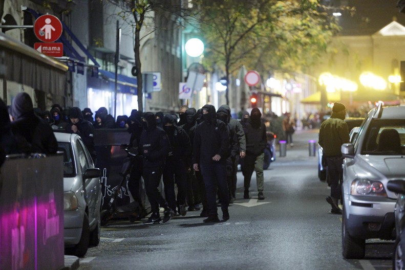 OTKAZANA IZLOŽBA O SRPKINJAMA U VUKOVARU Ustaški pir u Hrvatskoj ne prestaje!