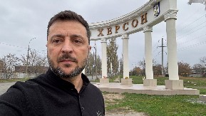 ZELENSKI OBJAVIO SELFI IZ HERSONA, INTERNET EKSPLODIRAO Gubernator Hersonske oblasti otkrio šta se krije iza toga