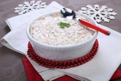 RUSKA SALATA JE NEIZBEŽNA NA SLAVSKOJ TRPEZI, ALI VERUJTE, KINESKA JE UKUSNIJA!  Pored nje, sva ostala predjela padaju u zaborav