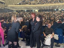 CEO BEOGRAD VEČERAS JE GLEDAO SUPRUGU HALIDA MUSLIMOVIĆA Adelisa je danas druga žena, potpuno se promenila