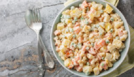 SVI TRAŽE RECEPT ZA RUSKU SALATU Vanvremenski klasik koji nikad ne izlazi iz mode