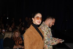 GASTOZ PONIŽEN ZBOG ANĐELE! Crveneo, pa se izvinjavao zbog njenog divljanja i histerije, skandalozno ponašanje Đuričićeva, obrukala sve pred svima!