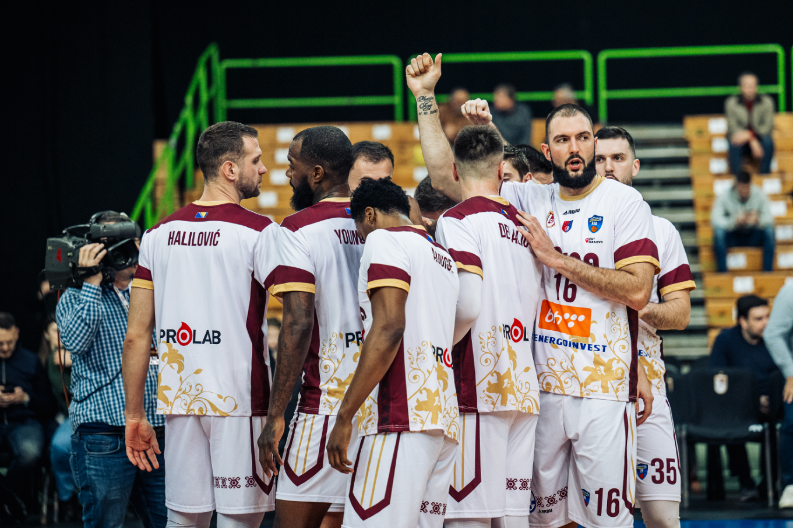 TEŽAK PORAZ SUBOTIČANA U SARAJEVU Bosna se poigrala sa Spartakom, Budućnost se mučila sa debitantom