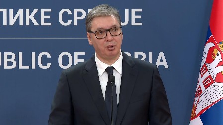 DOBRA VEST ZA PENZIONERE: Vučić najavio: Značajno povećanje ide 2025. godine