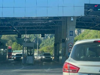 NOVE CENE VINJETA ZA SVE KOJI PUTUJU OVDE: Srbi masovno odlaze tamo tokom praznika, a evo koliko sad morate da spremite para za ovo