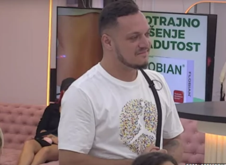 DEVOJKA ZBOG KOJE JE GASTOZ PLAKAO SE PORODILA Nakon rijalitija i zatvora, pevačica objavila srećnu vest!