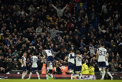 POVRATAK U "RUŽNU PROŠLOST" NA "ETIHADU" Totenhem spakovao četiri gola Sitiju i naneo mu peti uzastopni poraz