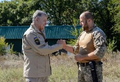 "TREĆI SVETSKI RAT JE POČEO" Porošenko: Ukrajina može da pobedi za 24 sata samo na jedan način (FOTO)