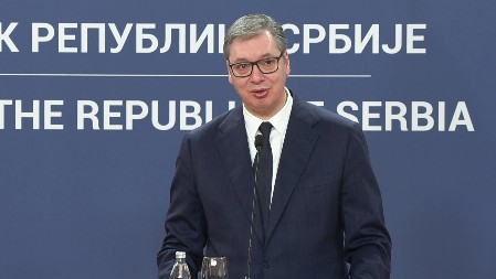 VUČIĆ ČESTITAO URSULI FON DER LAJEN NA PETOGODIŠNJEM MANDATU: Čestitam i da zajedno vodimo Srbiju i region do punopravnog članstva u EU