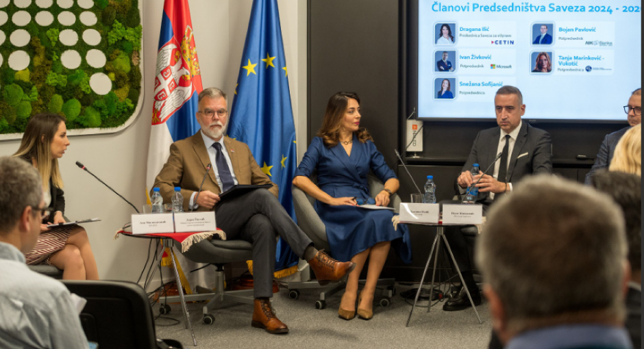 RAD NA DIGITALIZACIJI SE NASTAVLJA, STIŽE I DIGITALNI NOVČANIK